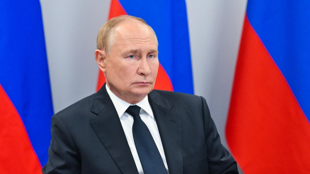 Путин: для новых вооружений нужны высококвалифицированные расчеты и экипажи